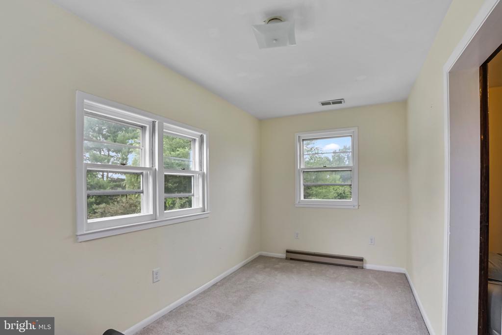 200 S ORCHARD DRIVE