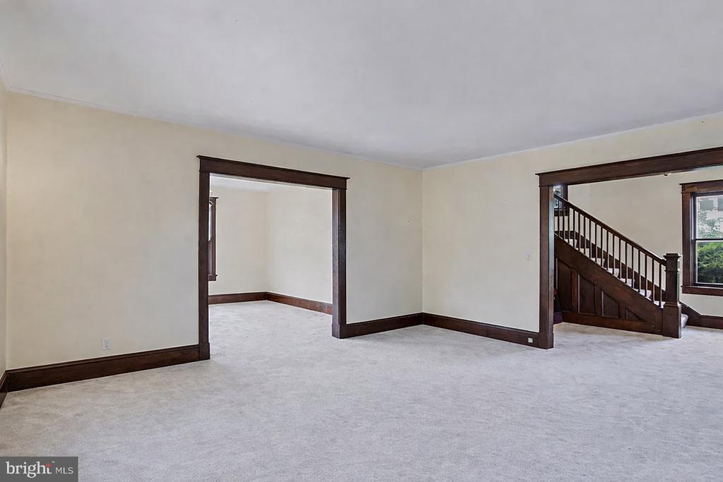 200 S ORCHARD DRIVE