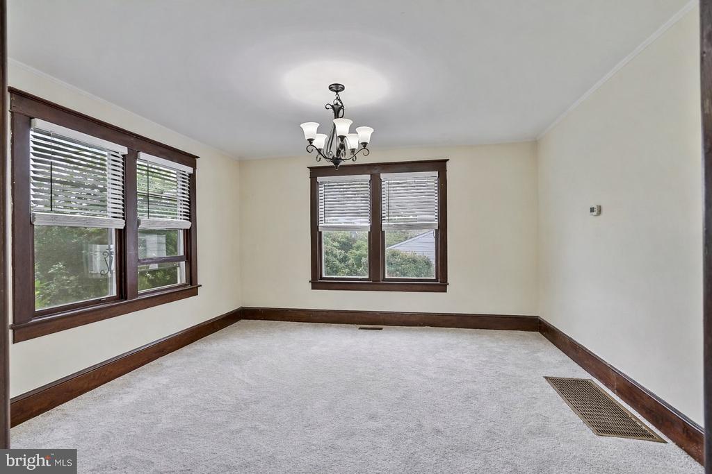 200 S ORCHARD DRIVE