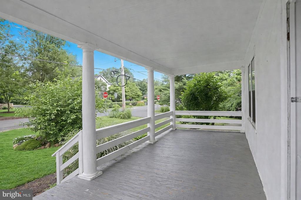 200 S ORCHARD DRIVE