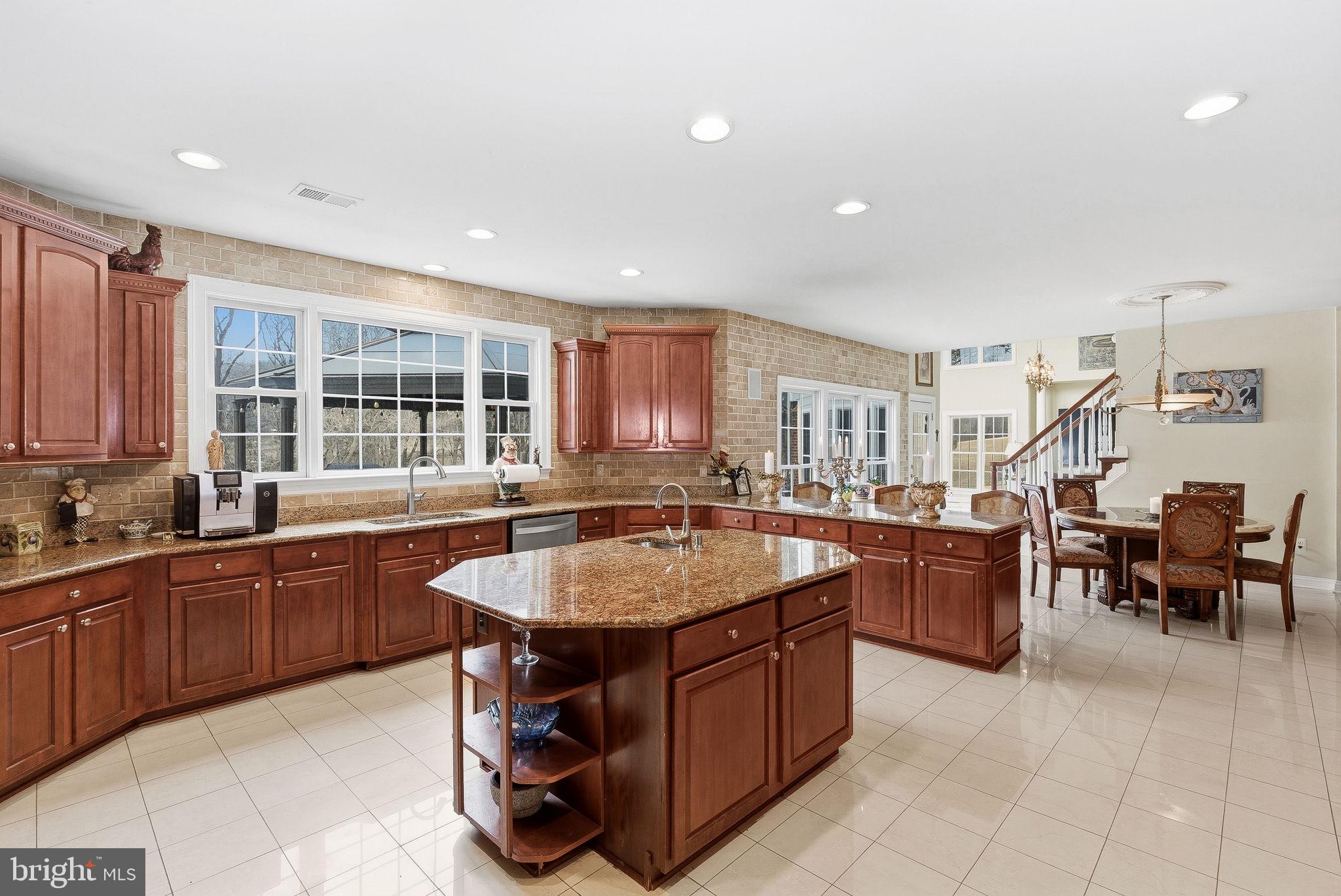 16655 MACNAUGHTON COURT