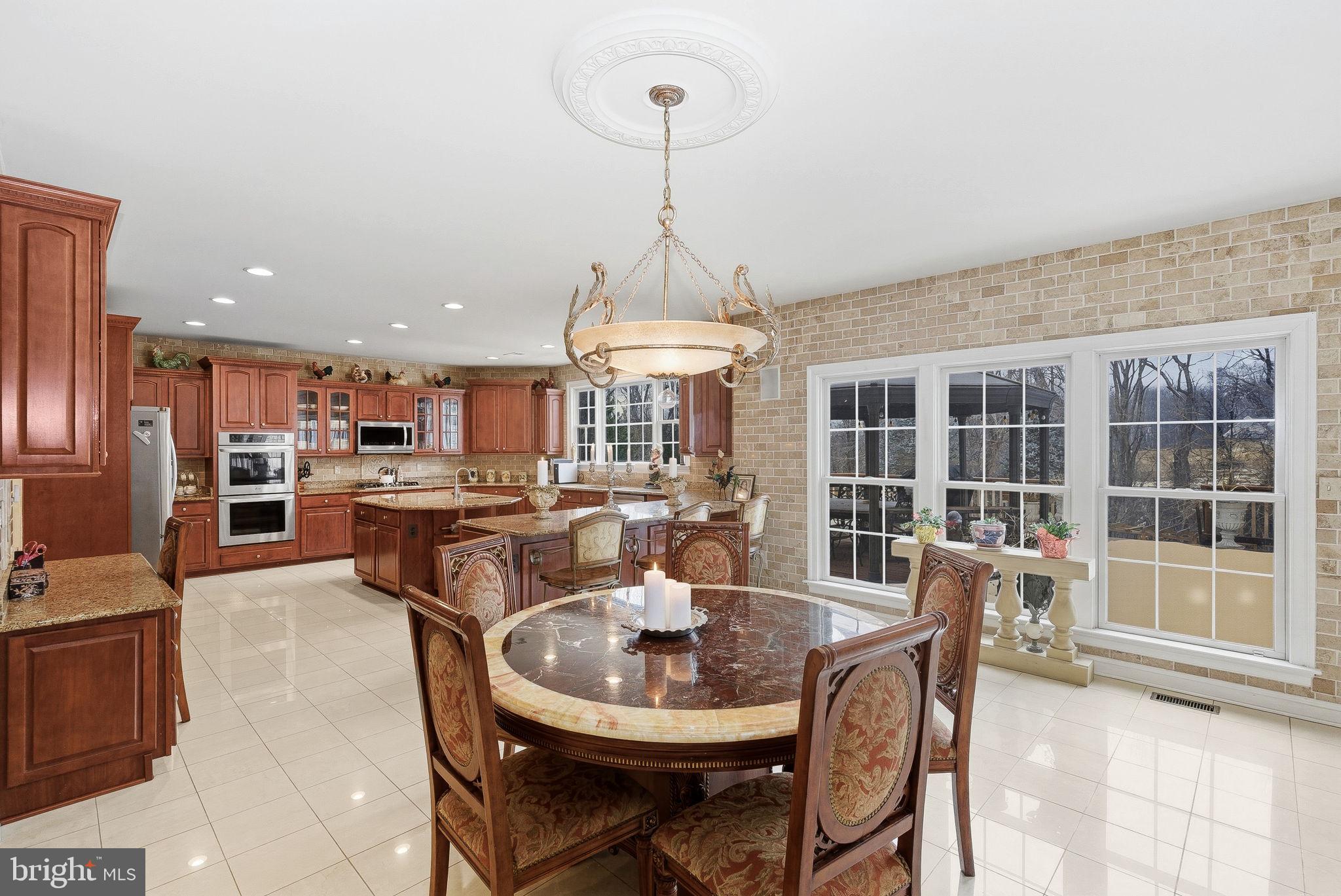 16655 MACNAUGHTON COURT