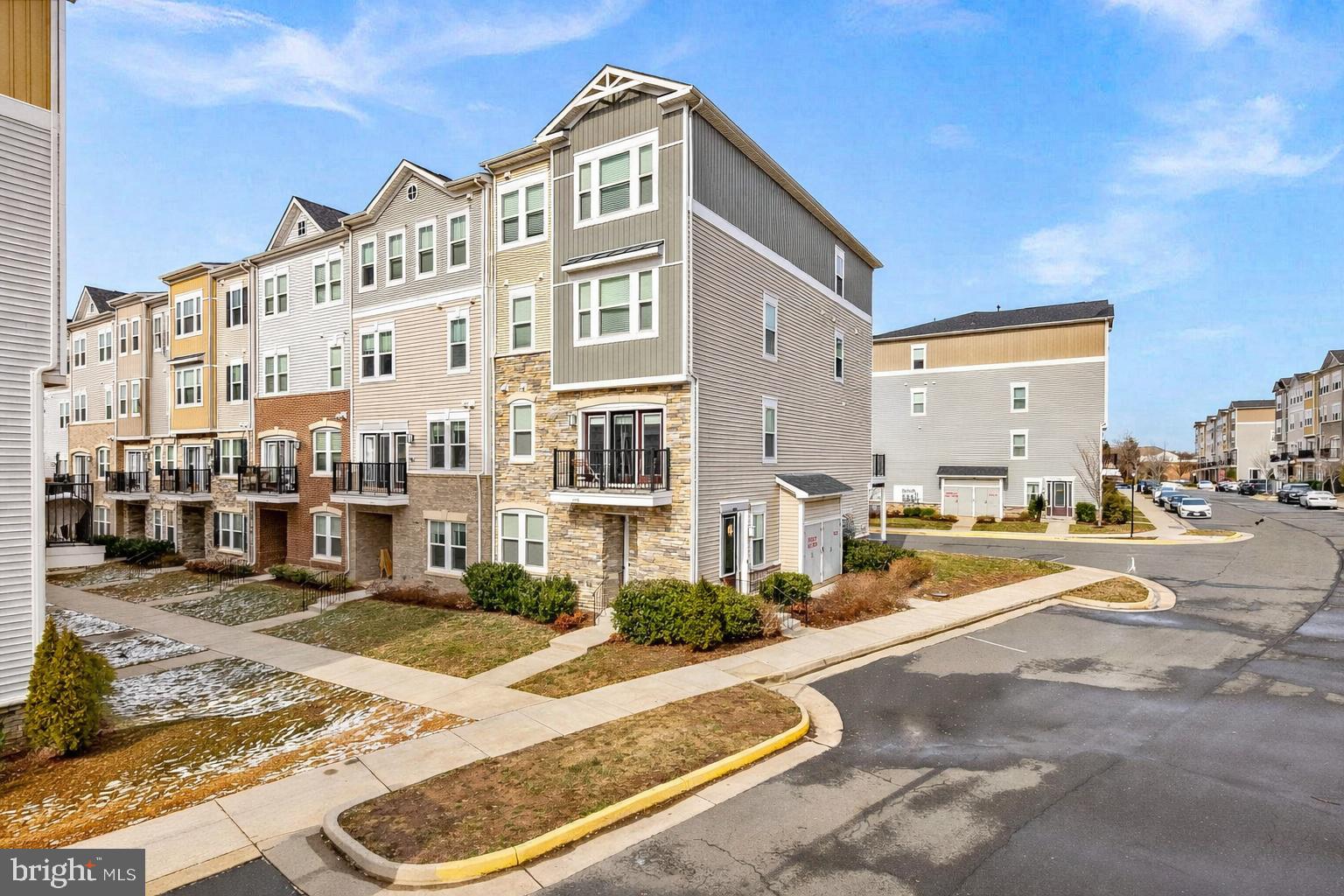 41977 PICKWICK MILL TERRACE