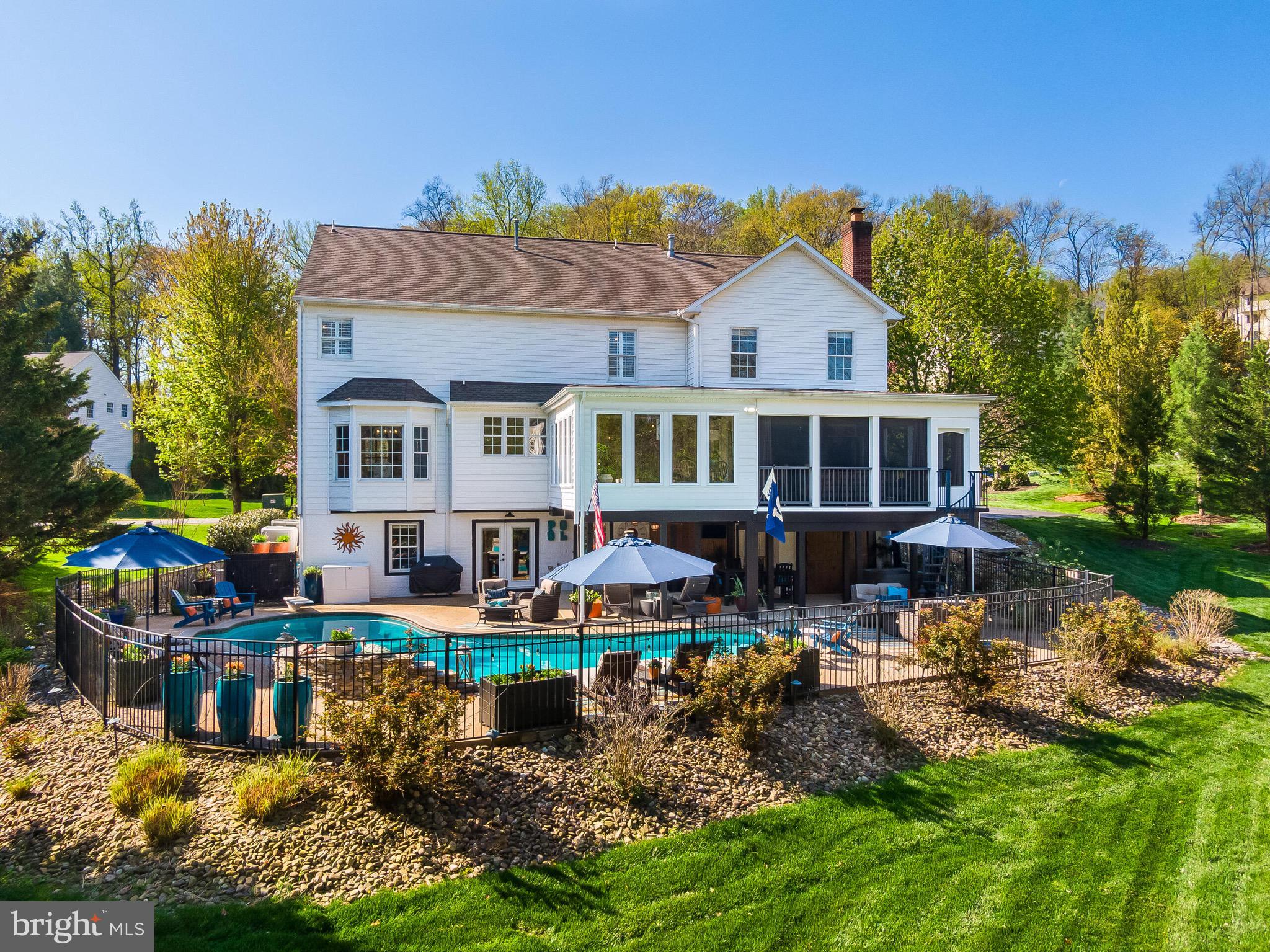 619 BEAUREGARD DRIVE SE