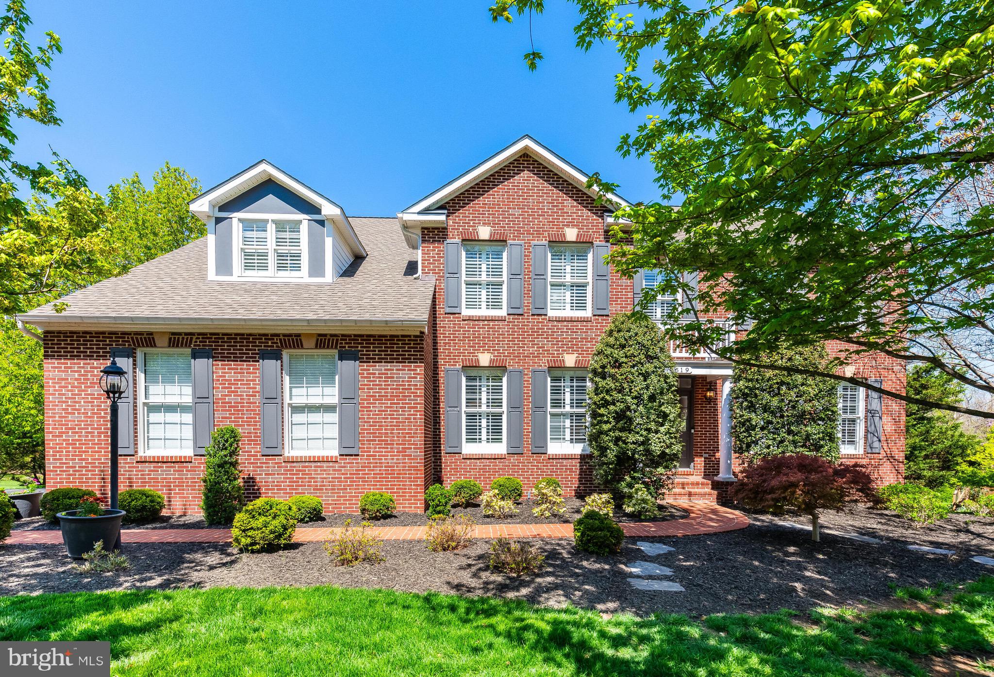 619 BEAUREGARD DRIVE SE