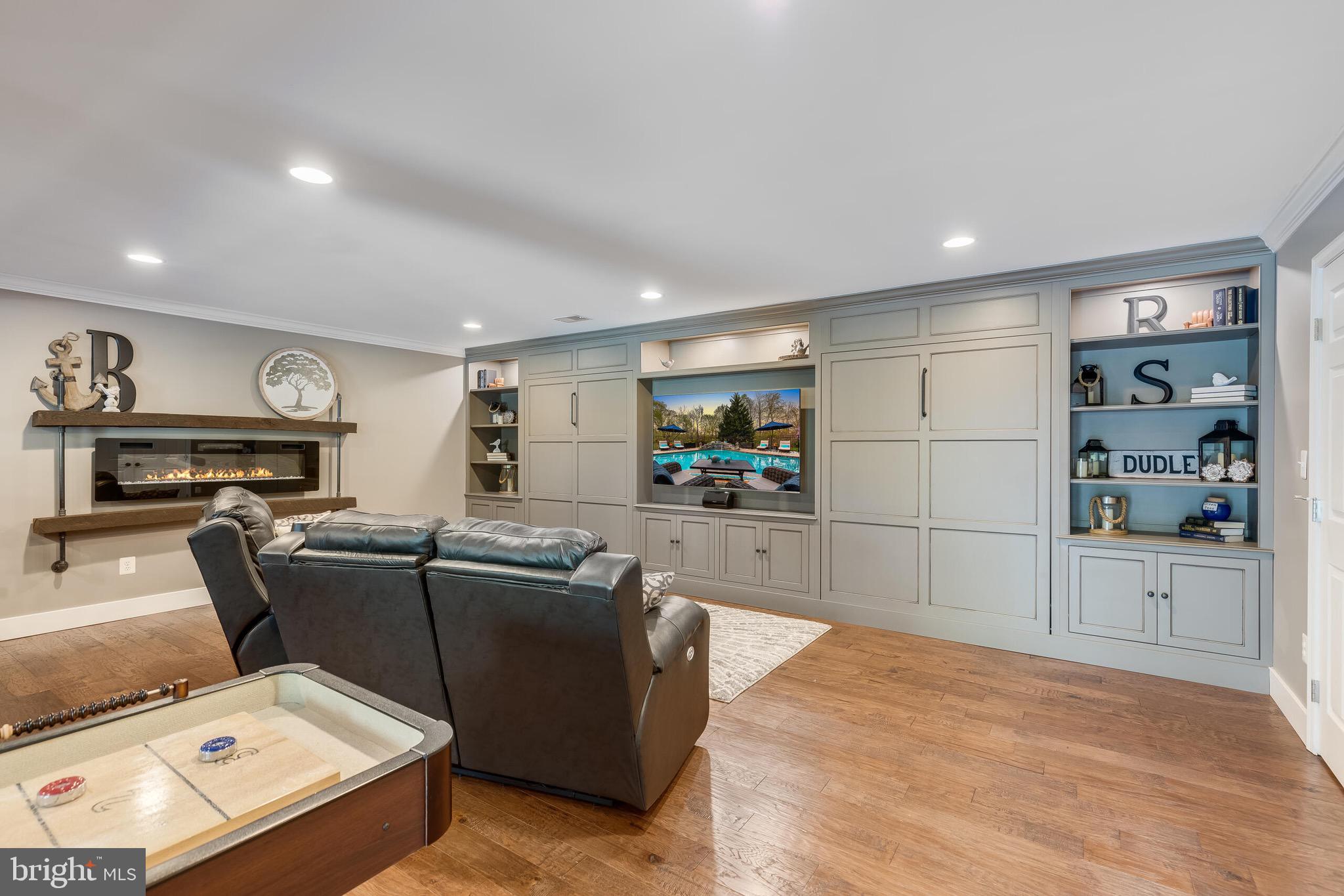 619 BEAUREGARD DRIVE SE
