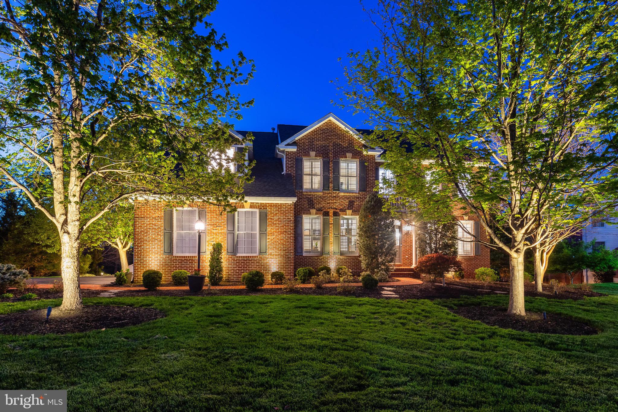 619 BEAUREGARD DRIVE SE