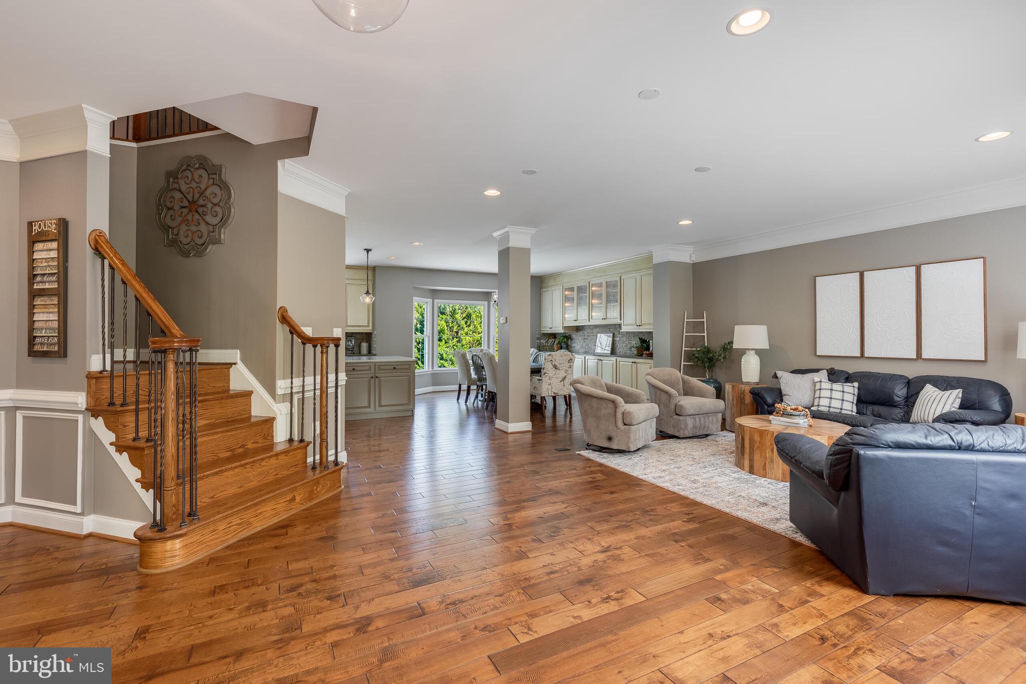 619 BEAUREGARD DRIVE SE