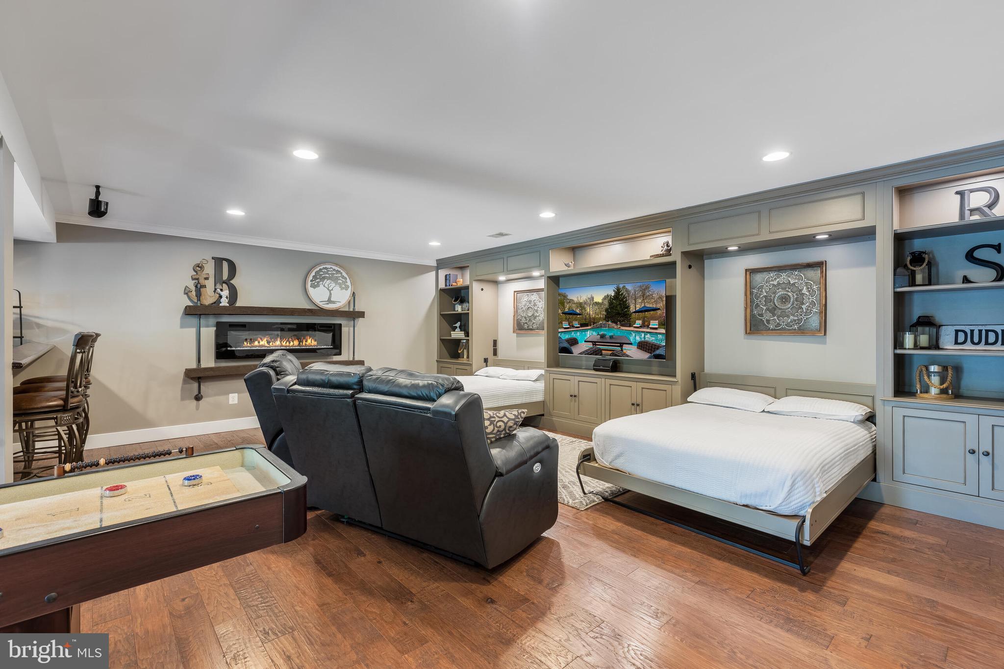 619 BEAUREGARD DRIVE SE