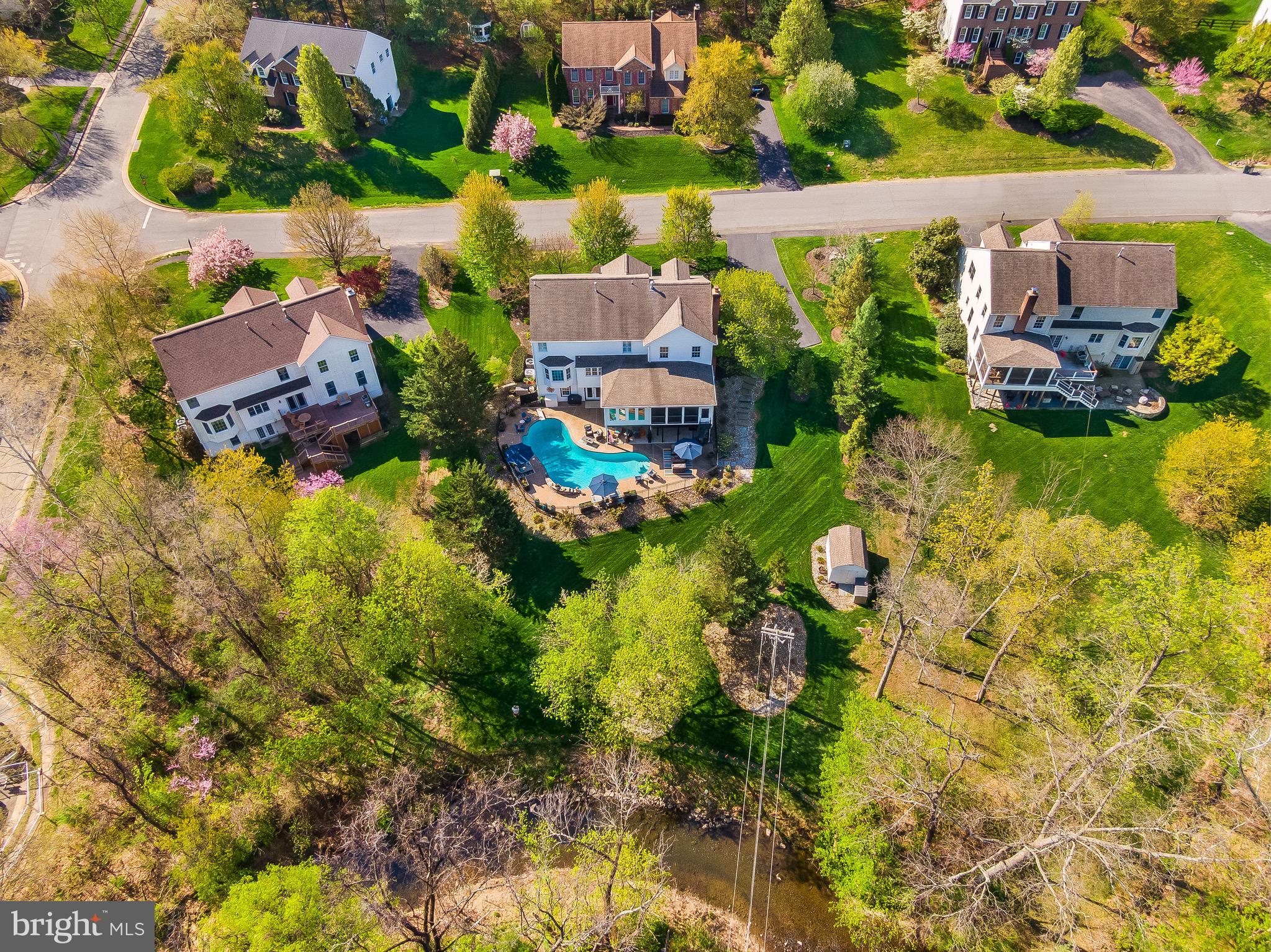 619 BEAUREGARD DRIVE SE