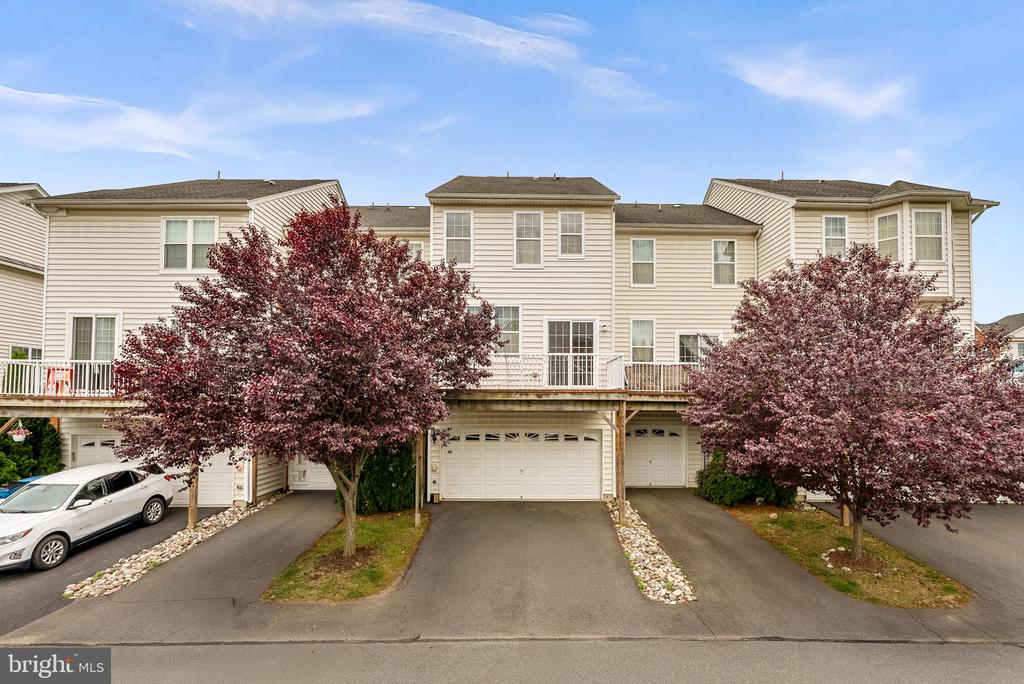 23144 FLORA MURE DRIVE