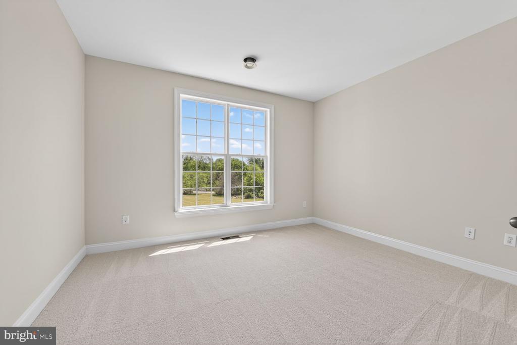 16546 LANCE TRAIL COURT