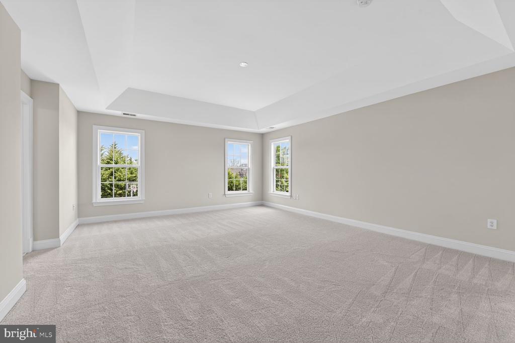 16546 LANCE TRAIL COURT