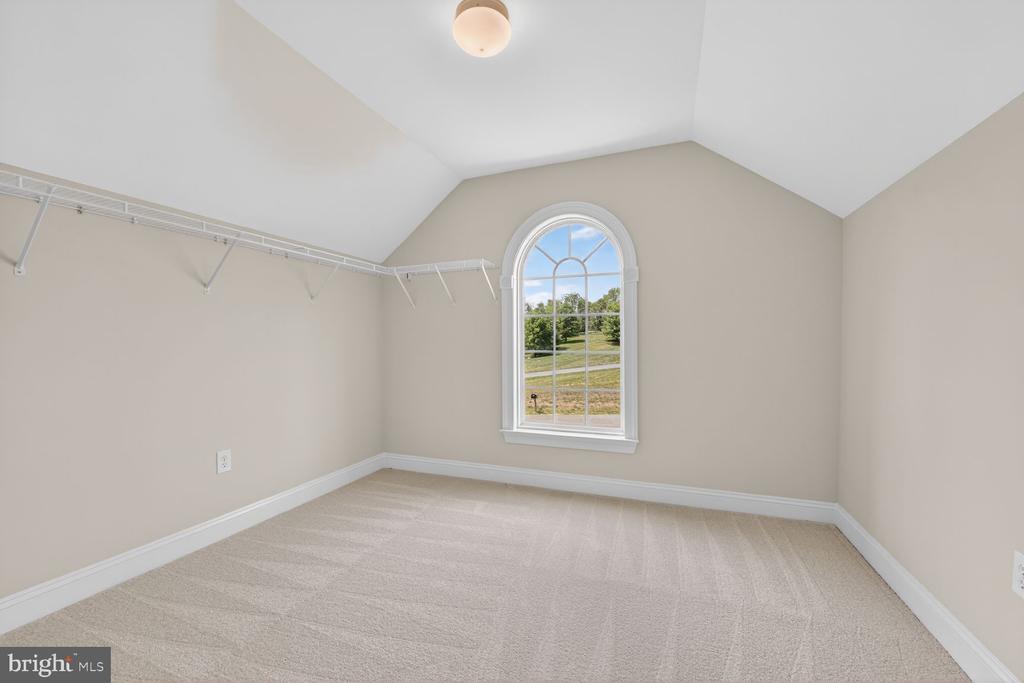 16546 LANCE TRAIL COURT