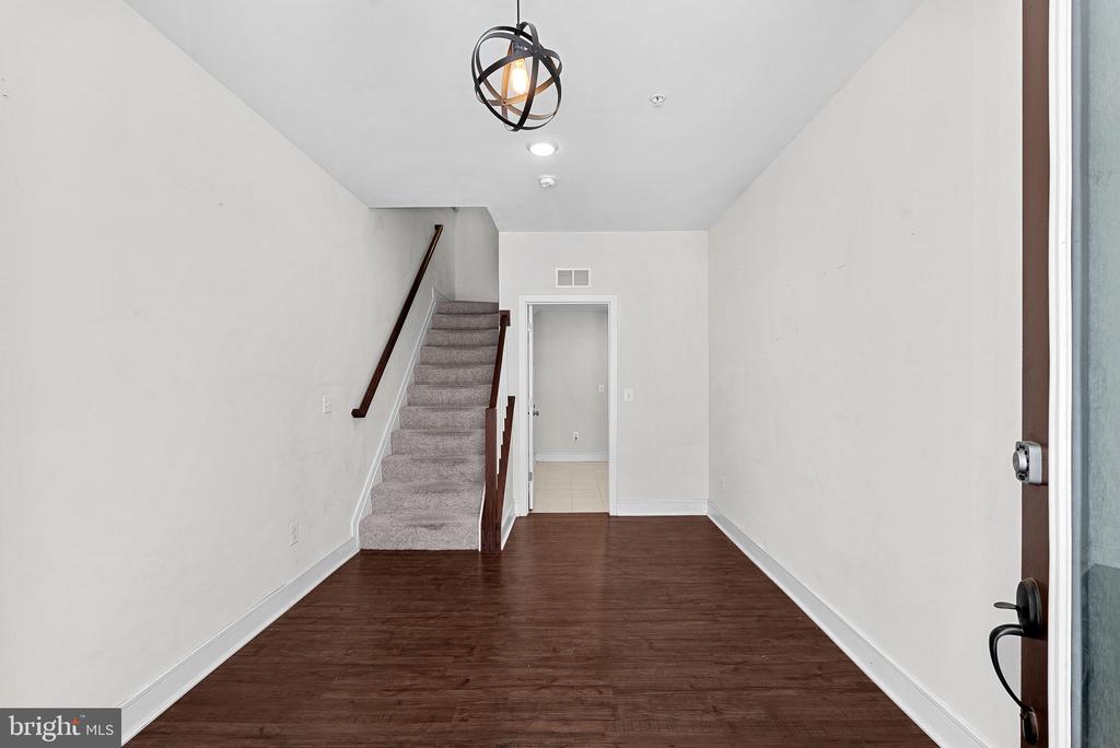 41963 PICKWICK MILL TERRACE