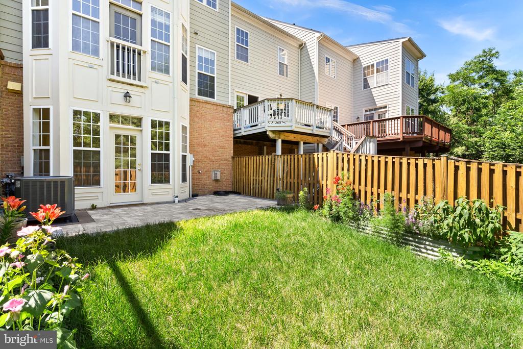 43804 LEES MILL SQUARE