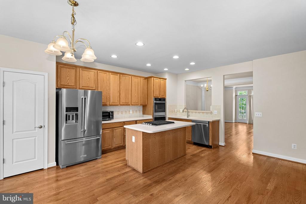 43804 LEES MILL SQUARE