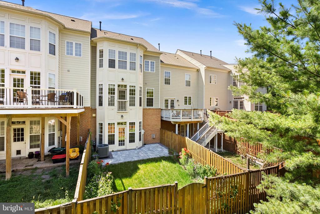 43804 LEES MILL SQUARE