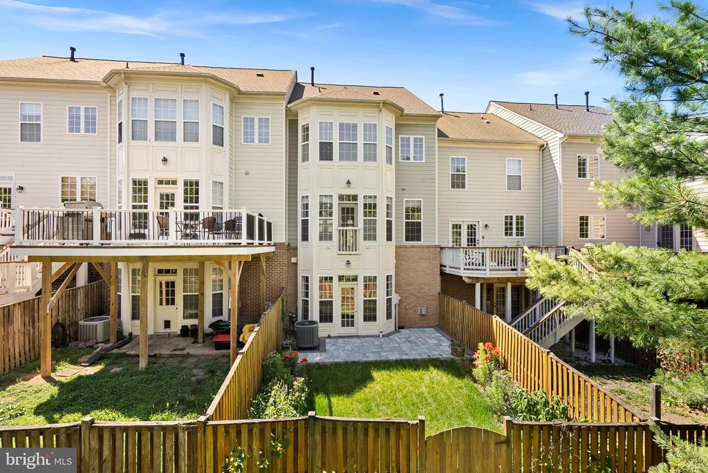 43804 LEES MILL SQUARE