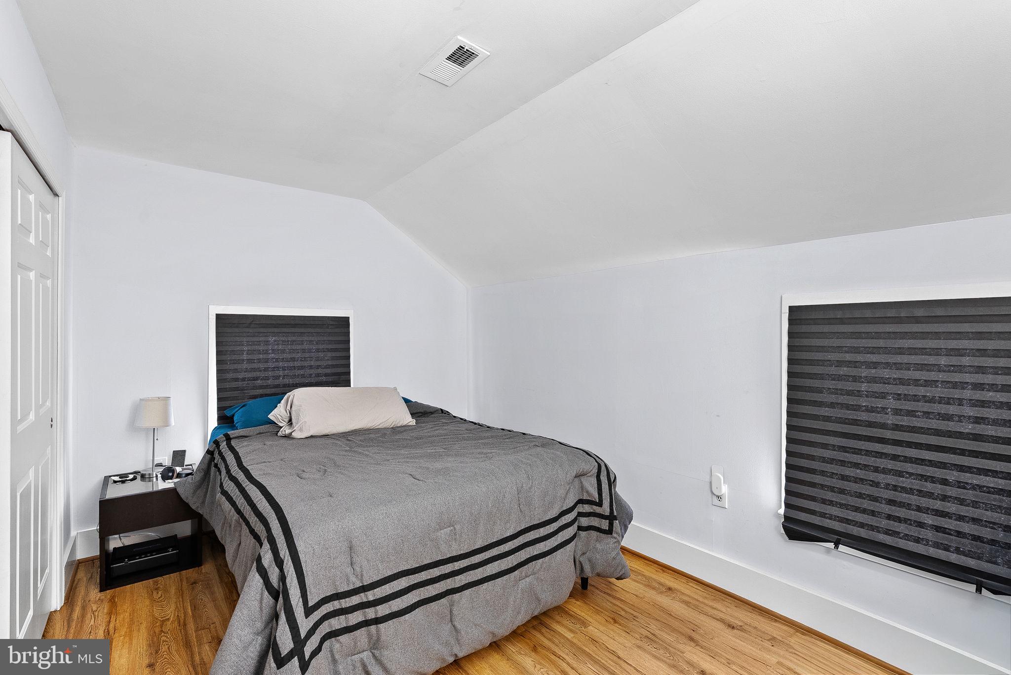 9 BURKE CIRCLE