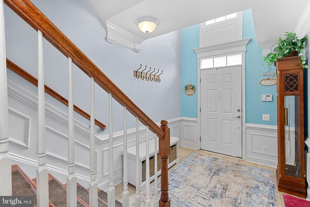 211 GREAT LAUREL SQUARE SE
