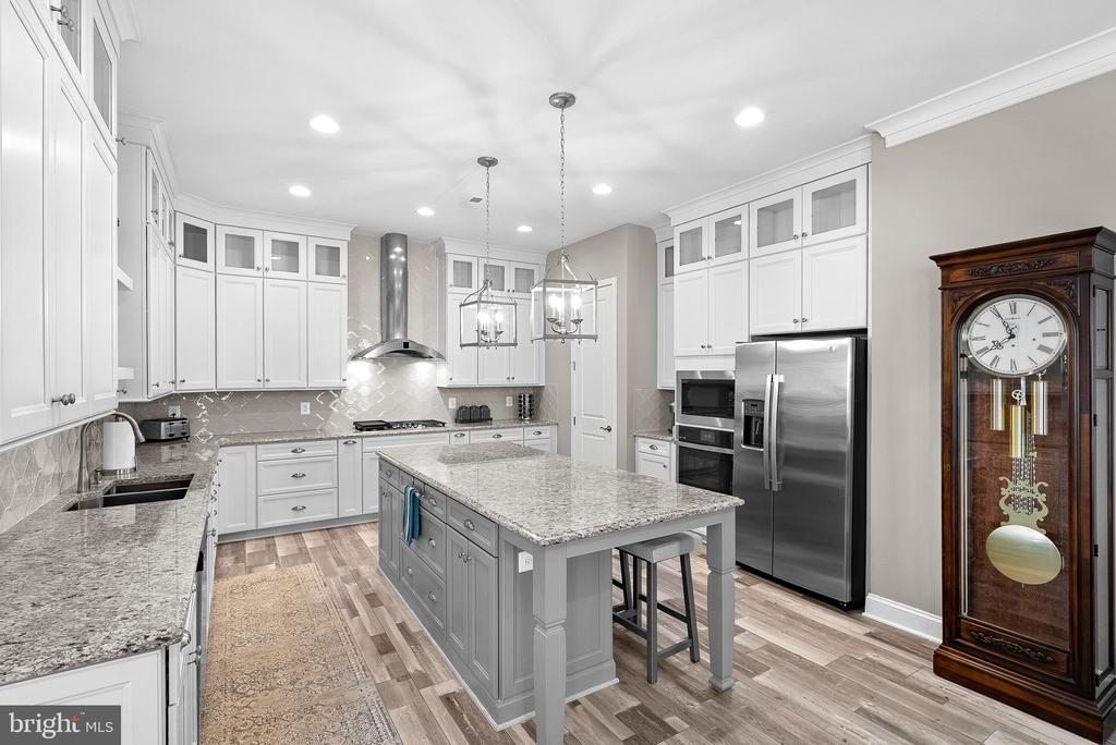 23641 KINSTON FERRY TERRACE