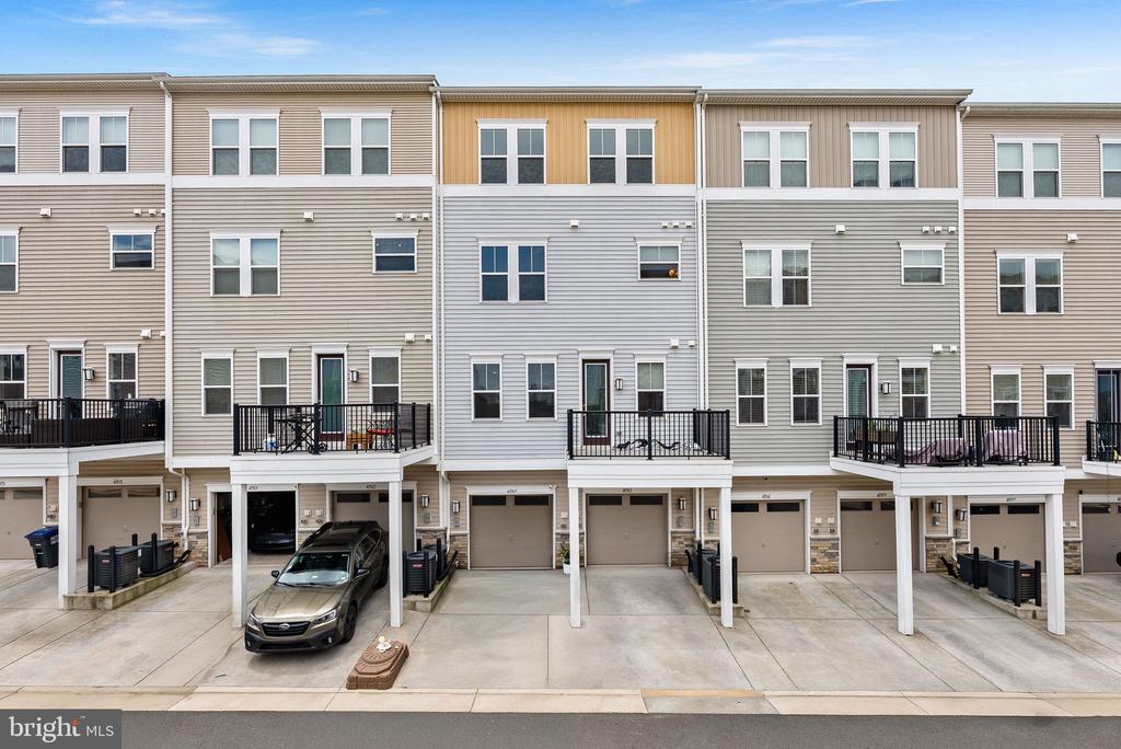 41963 PICKWICK MILL TERRACE