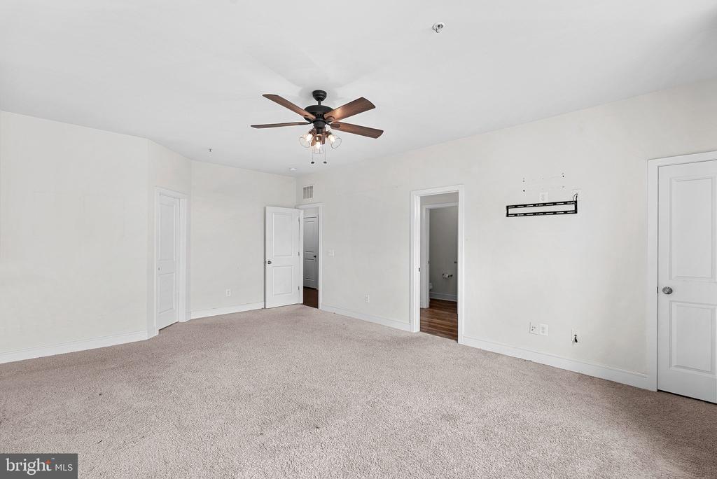 41963 PICKWICK MILL TERRACE