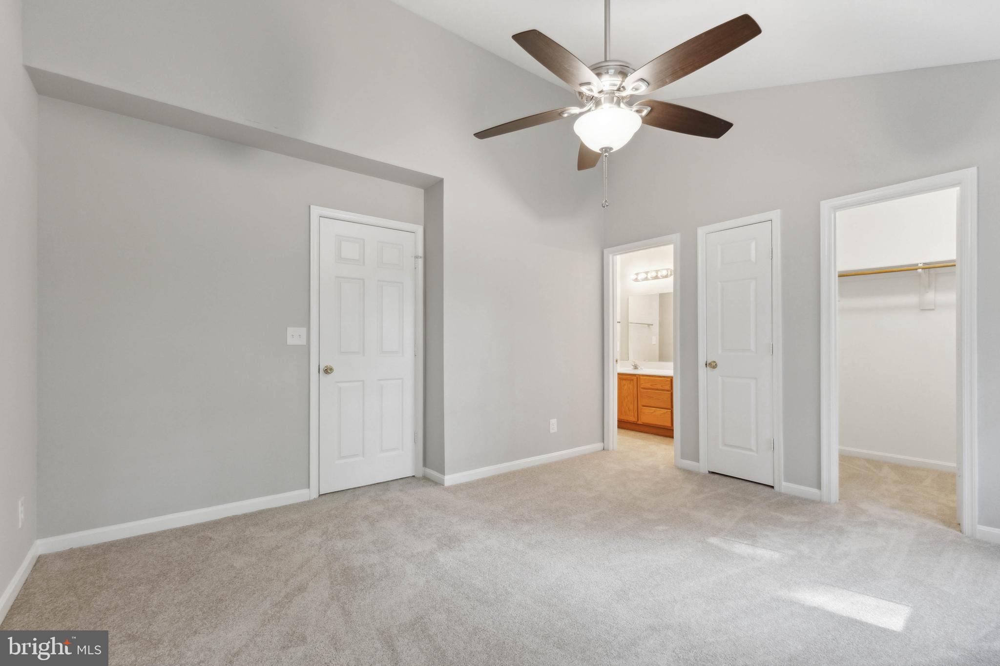 5005 BUENA VISTA DRIVE