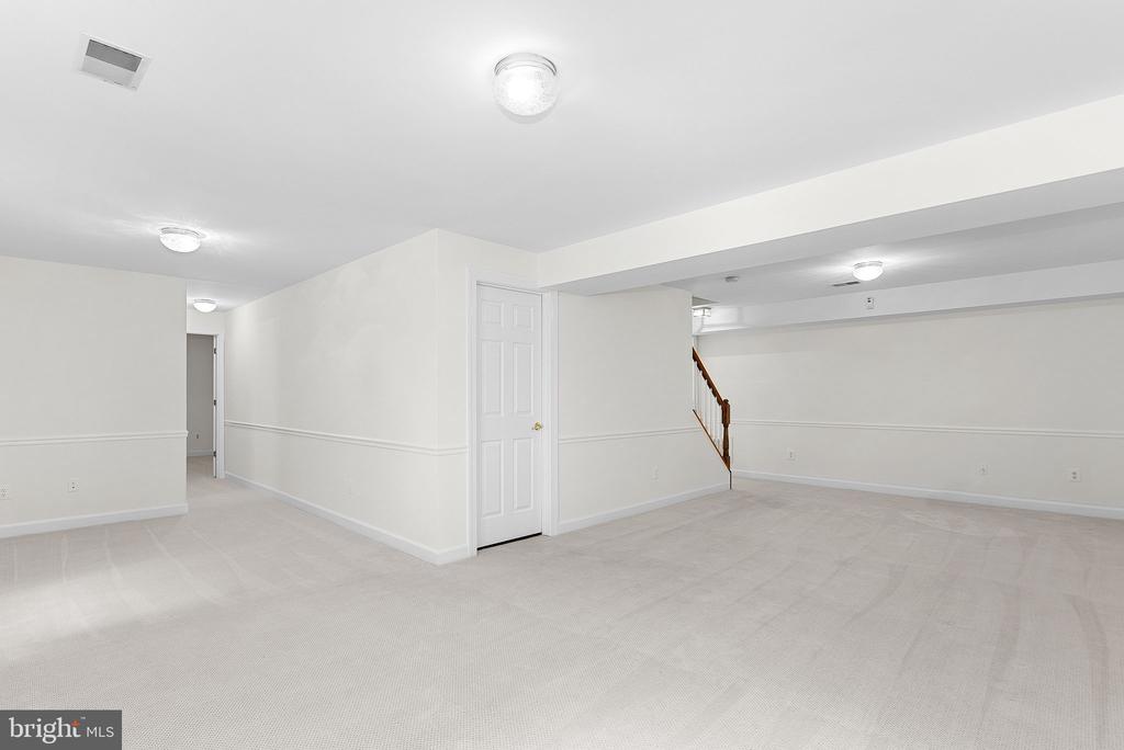 16041 KINGS MOUNTAIN ROAD