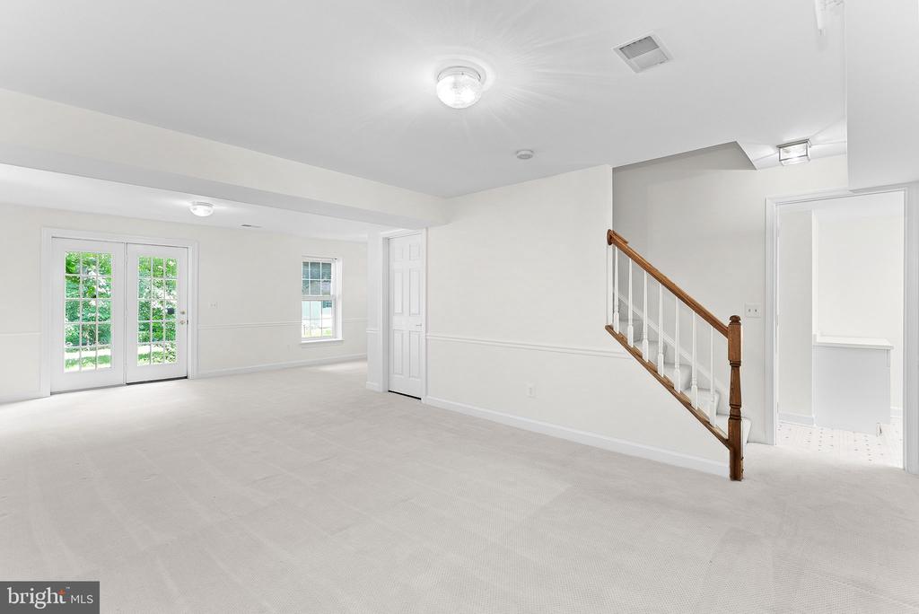 16041 KINGS MOUNTAIN ROAD