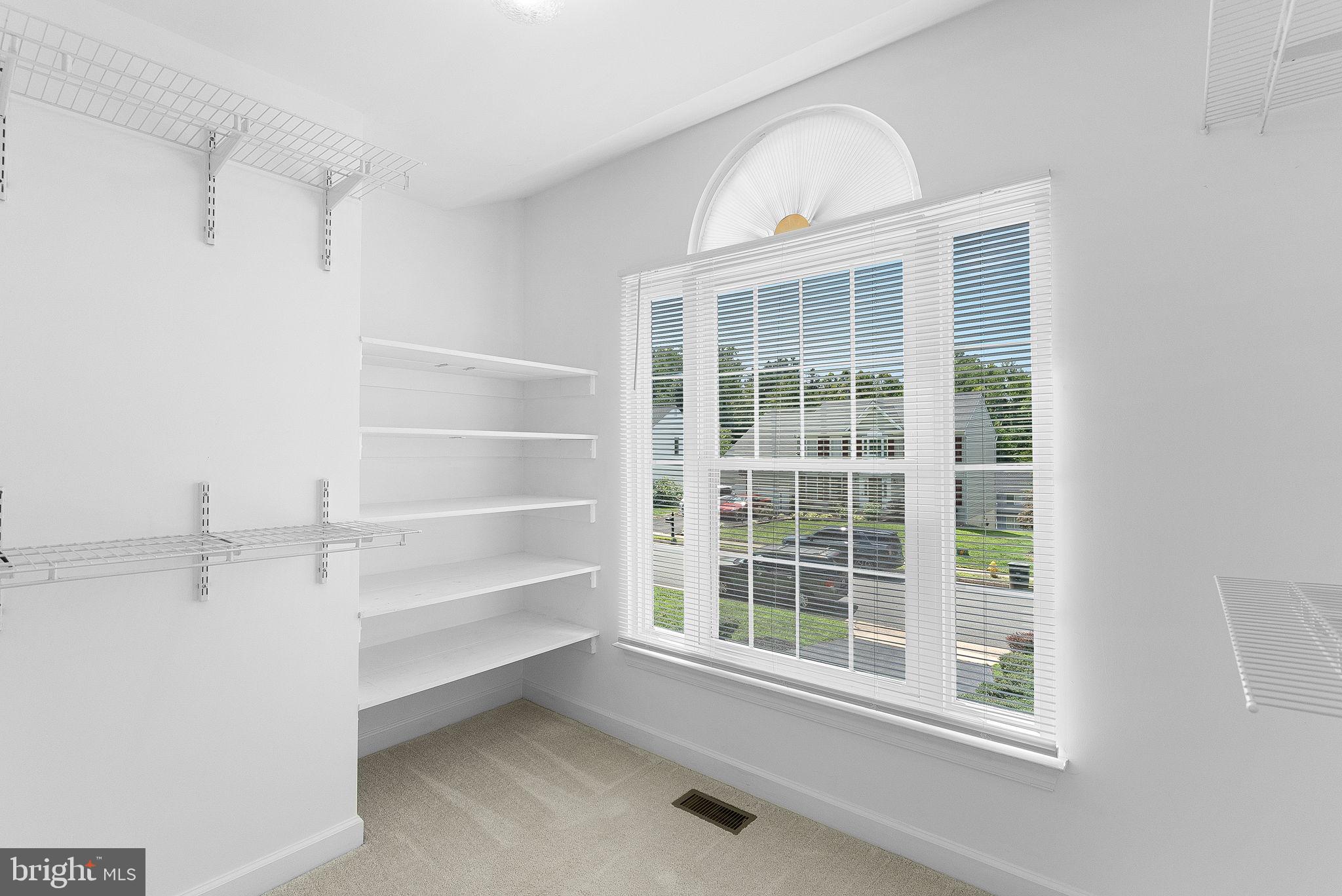 16041 KINGS MOUNTAIN ROAD