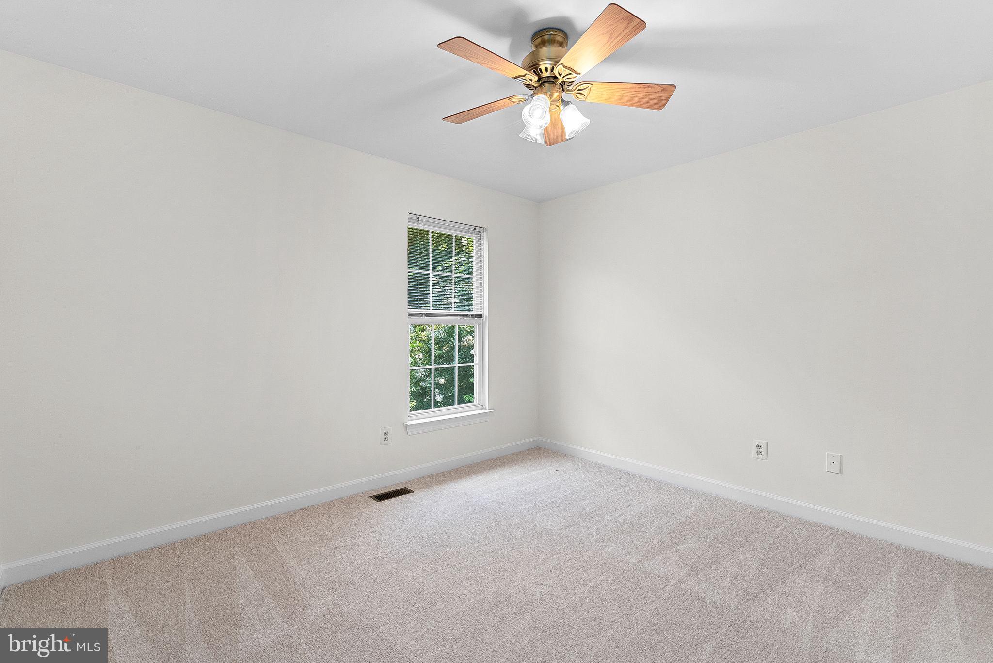 16041 KINGS MOUNTAIN ROAD