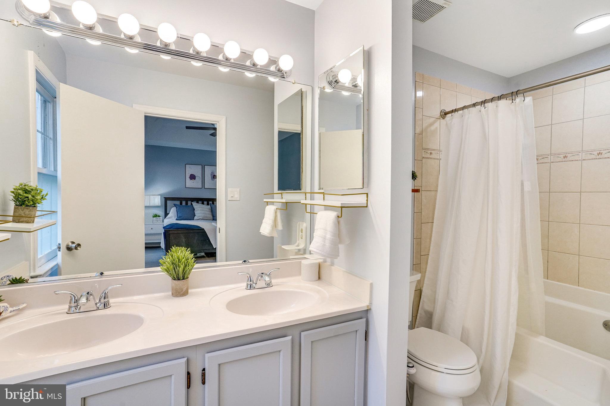 17360 WEXFORD LOOP