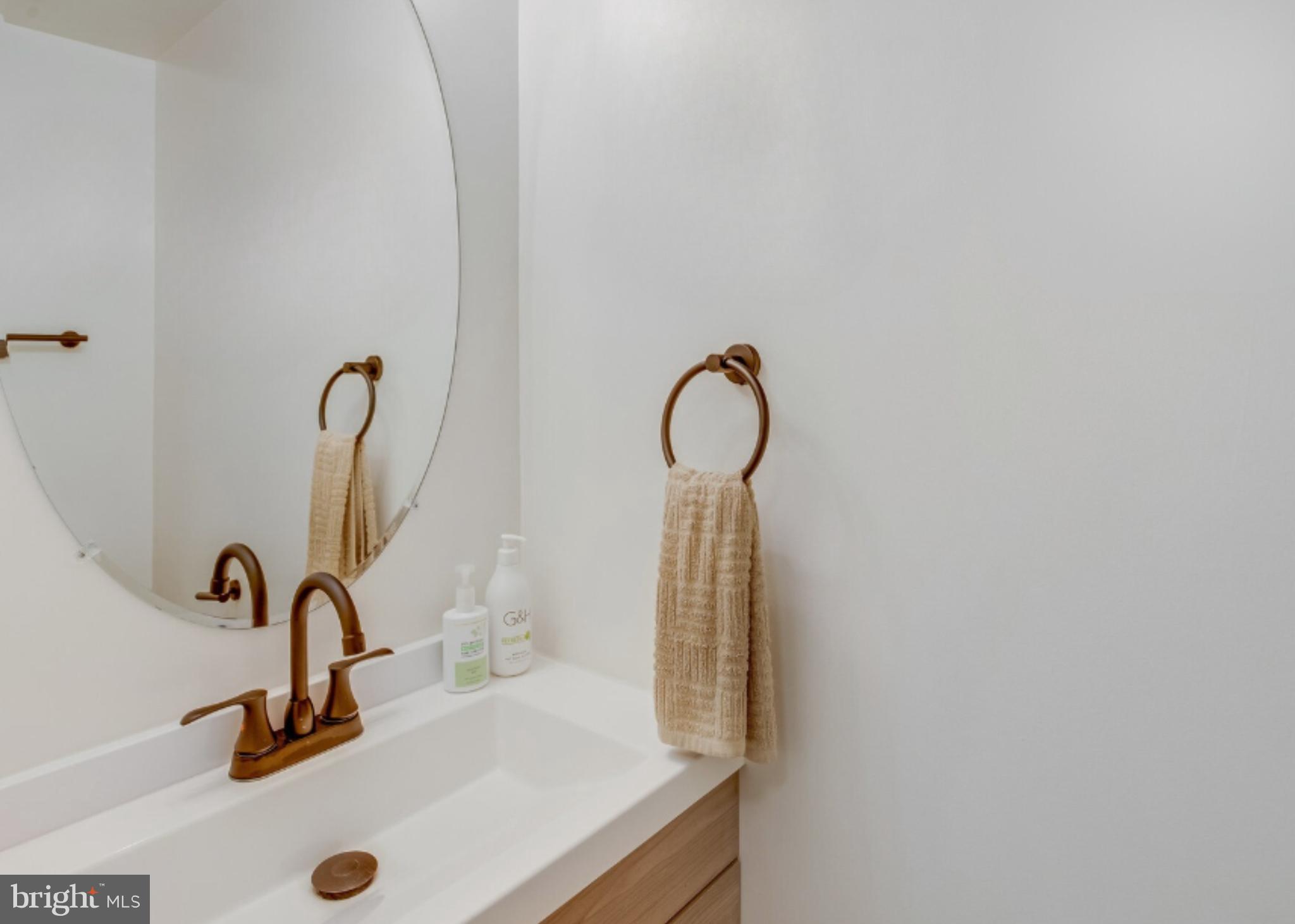 3410 BELLEPLAIN COURT