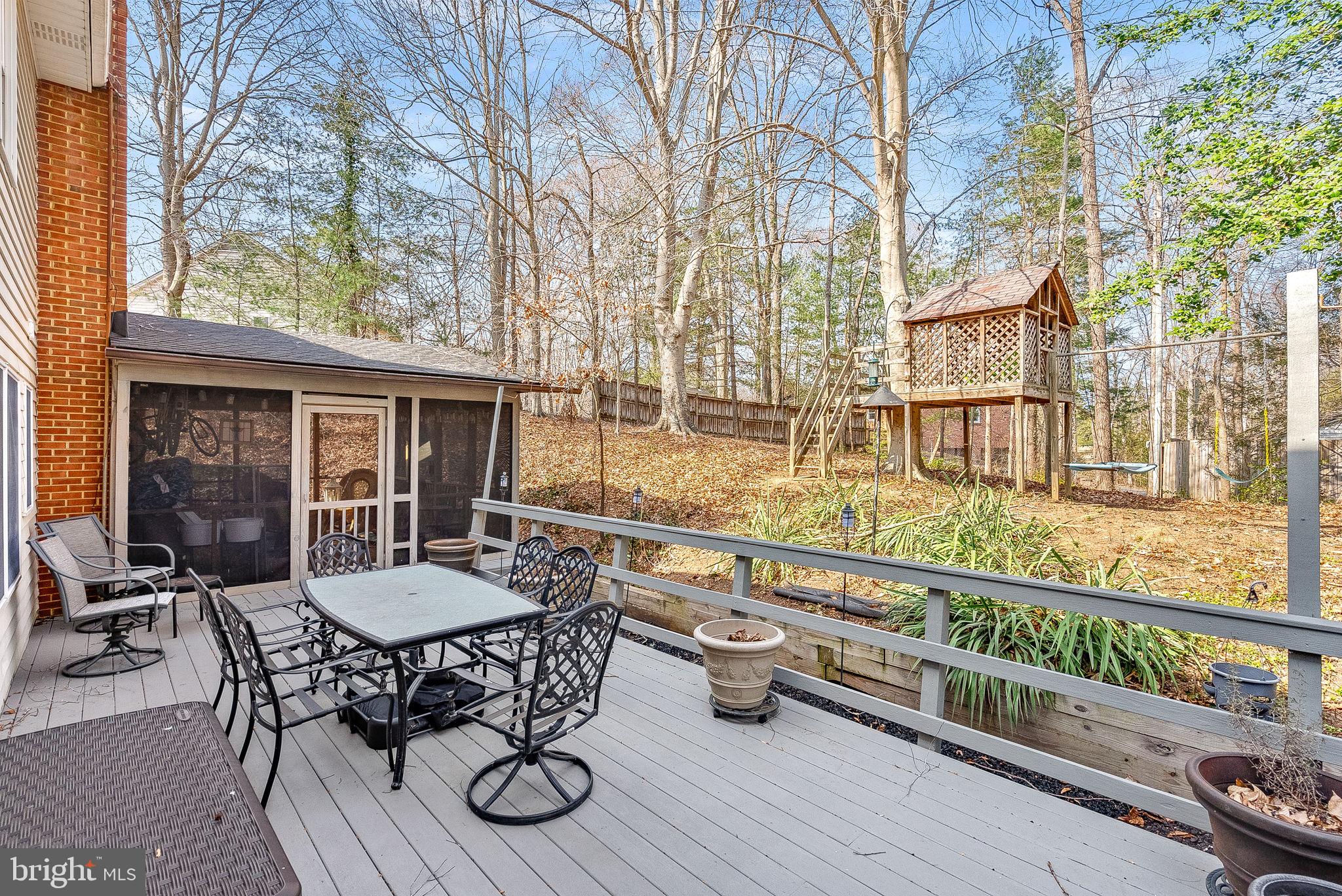 8129 BLANDSFORD DRIVE