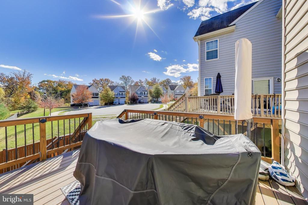 3585 EAGLE RIDGE DRIVE