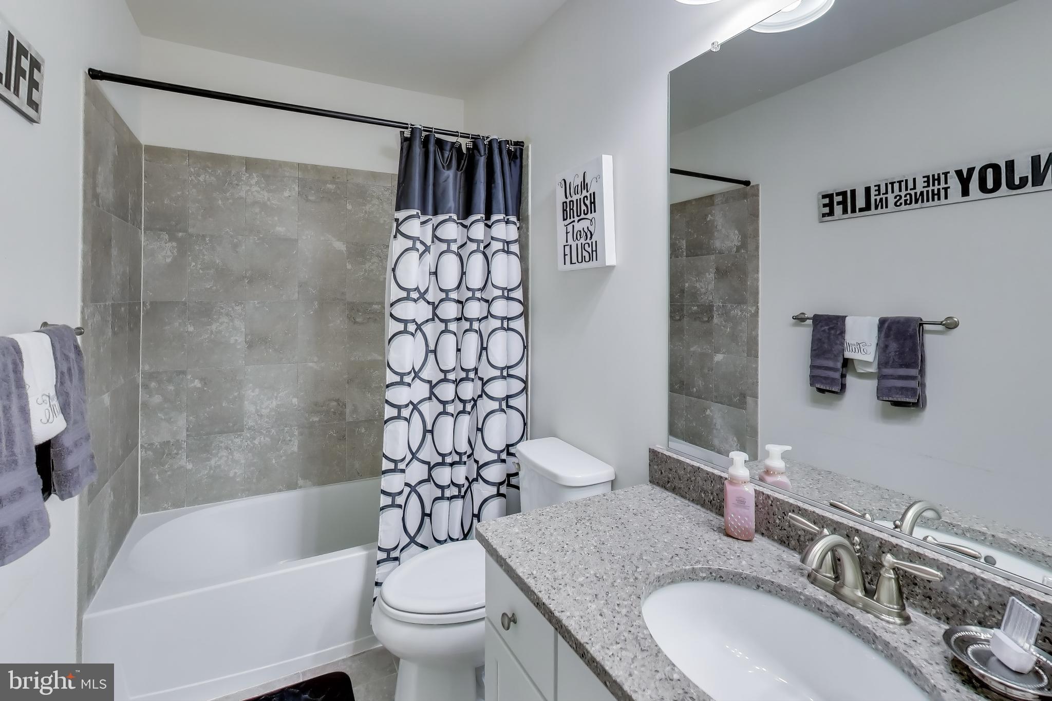 3585 EAGLE RIDGE DRIVE