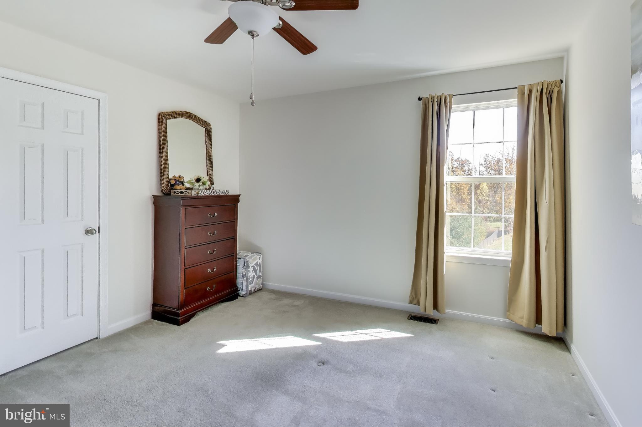 3585 EAGLE RIDGE DRIVE