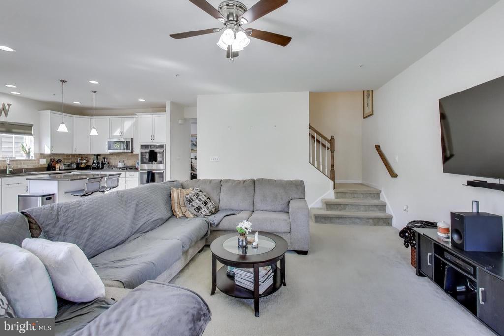 3585 EAGLE RIDGE DRIVE