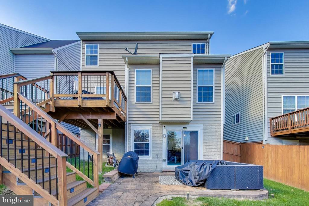 3585 EAGLE RIDGE DRIVE