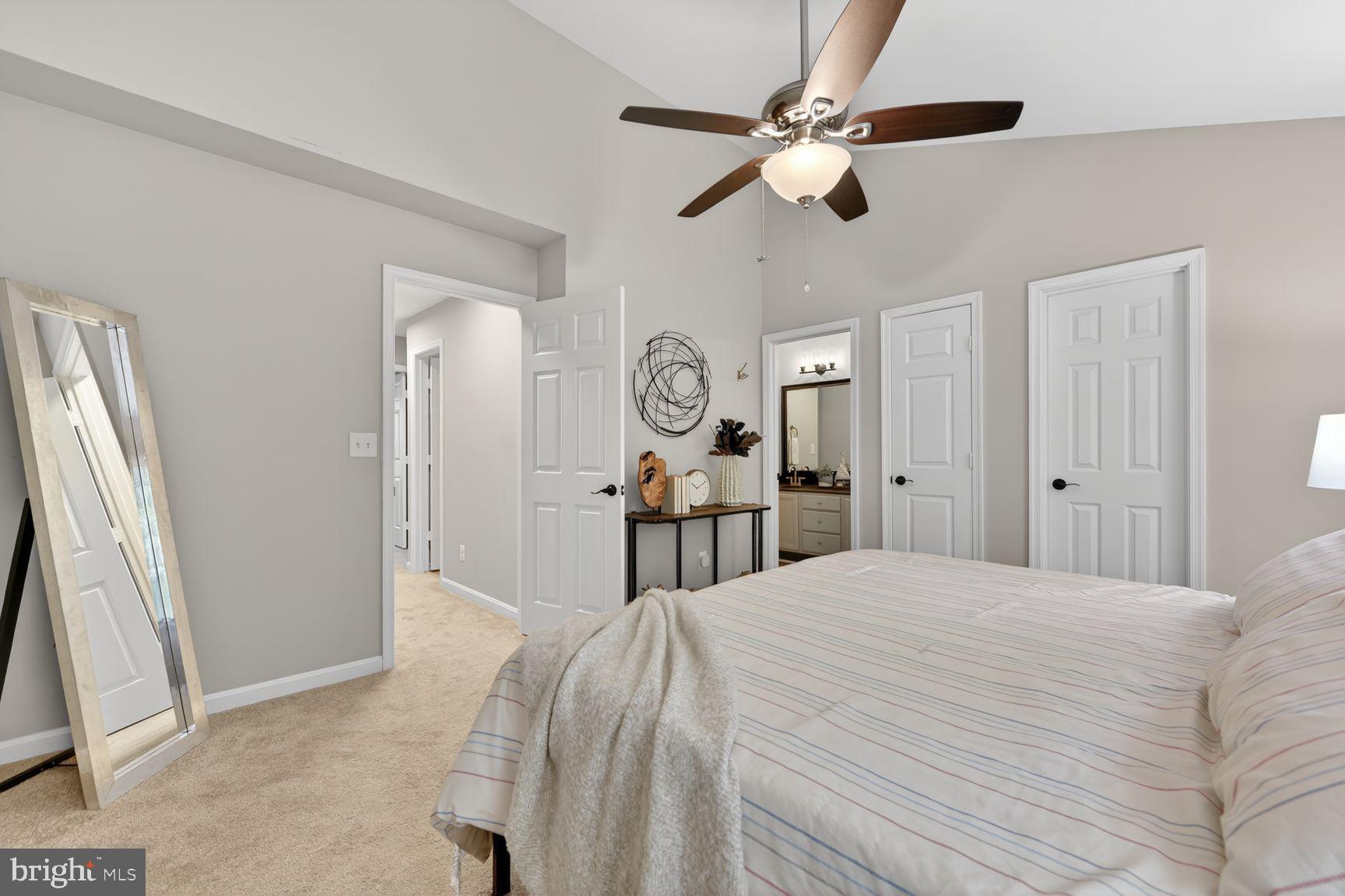 5005 BUENA VISTA DRIVE