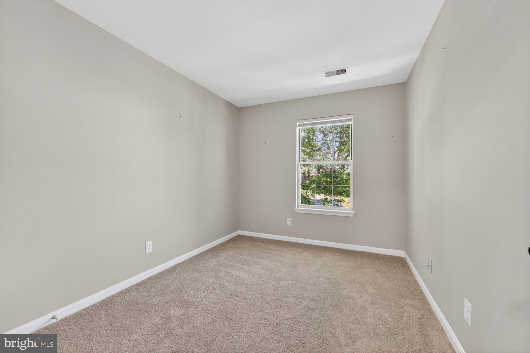 5005 BUENA VISTA DRIVE