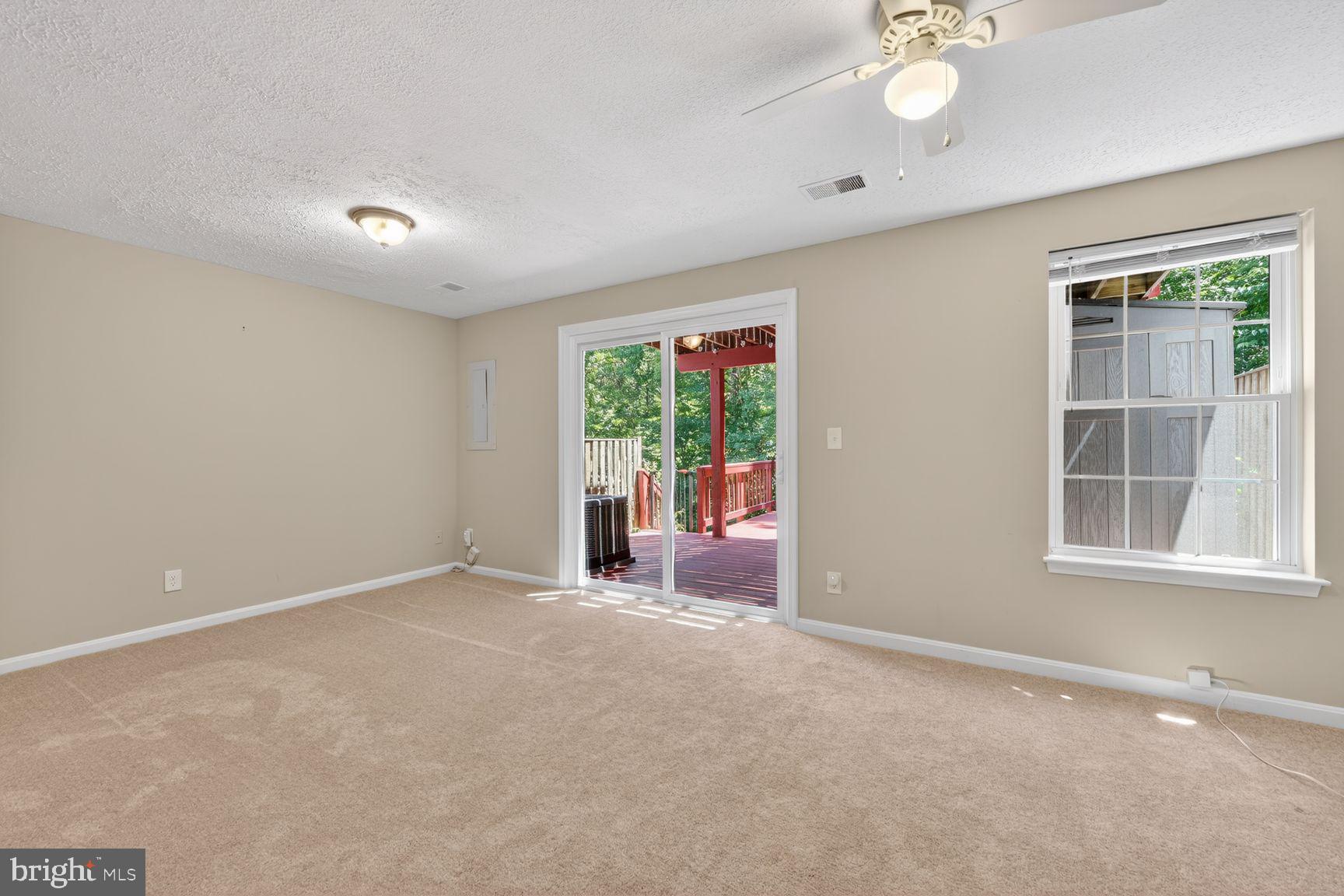5005 BUENA VISTA DRIVE