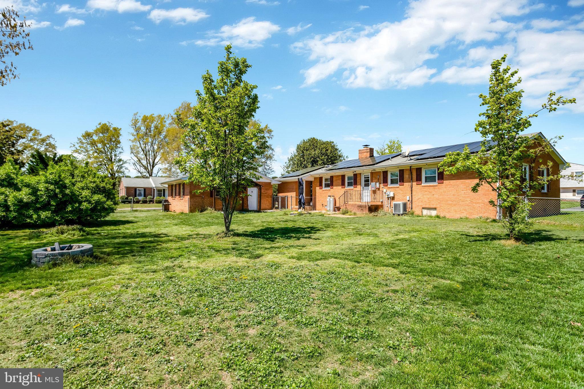 6004 LASALLE DRIVE