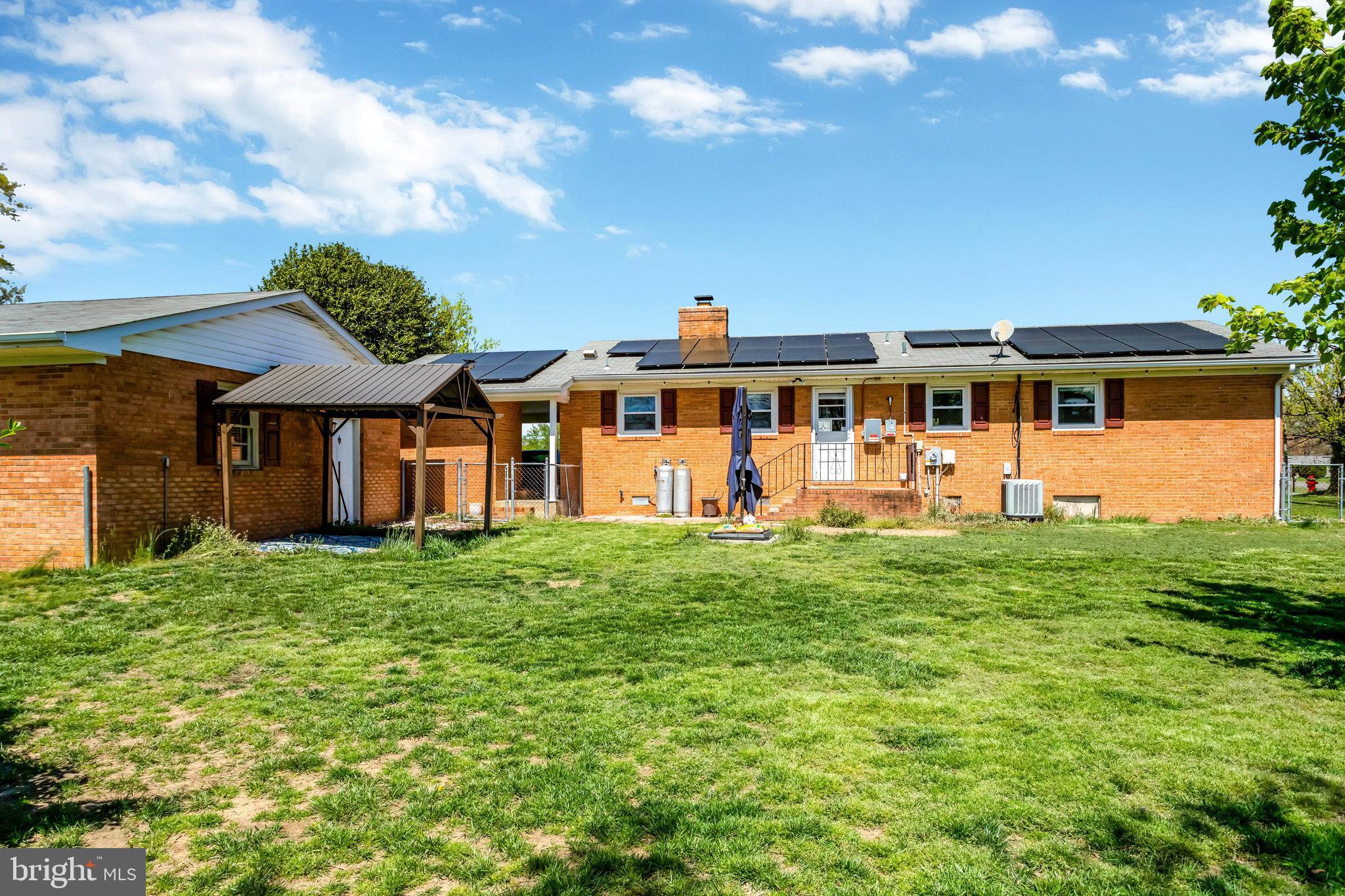 6004 LASALLE DRIVE