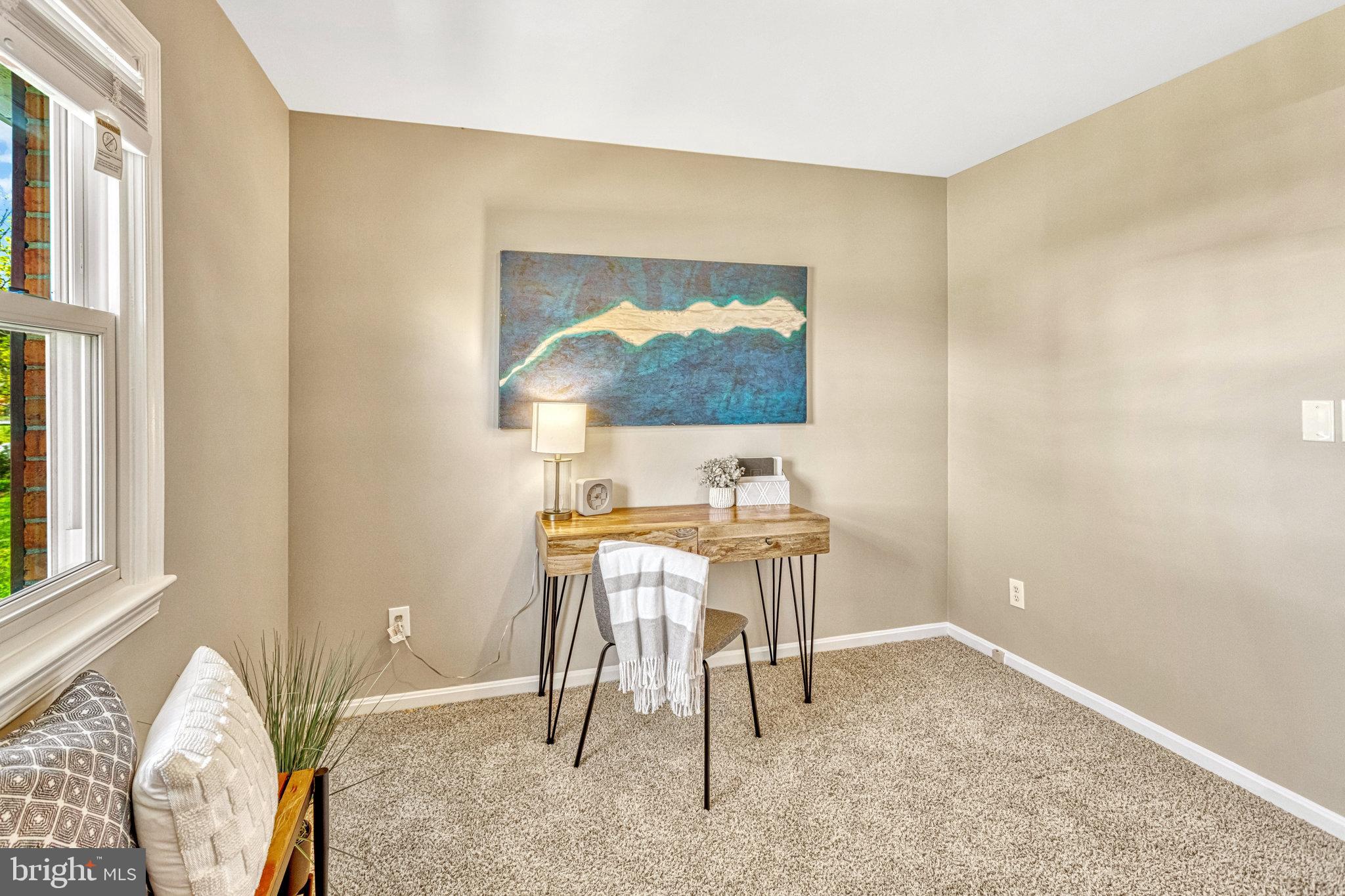 6004 LASALLE DRIVE