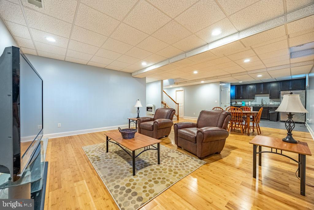 2624 WINDWOOD DRIVE