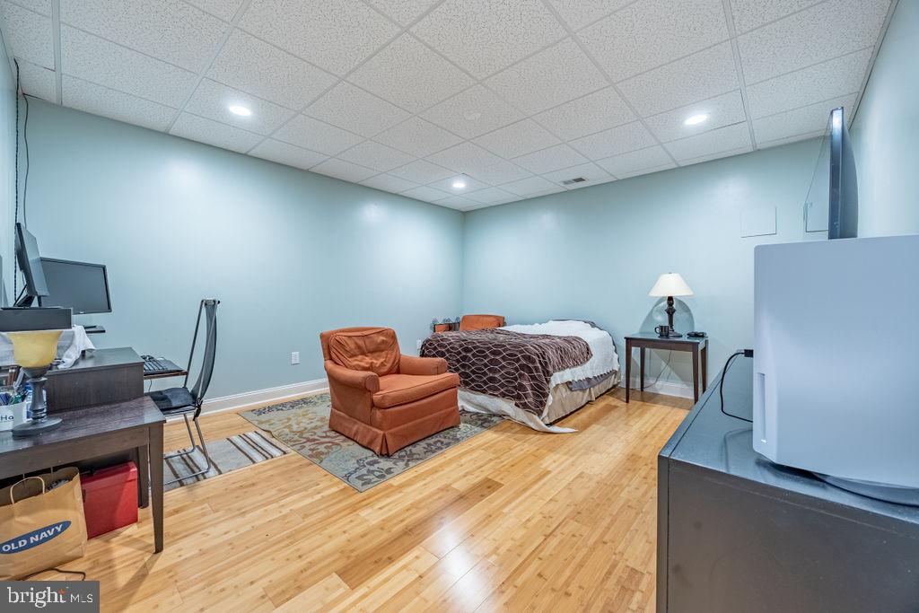 2624 WINDWOOD DRIVE