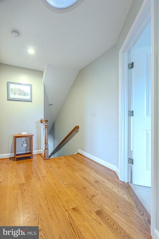 2624 WINDWOOD DRIVE